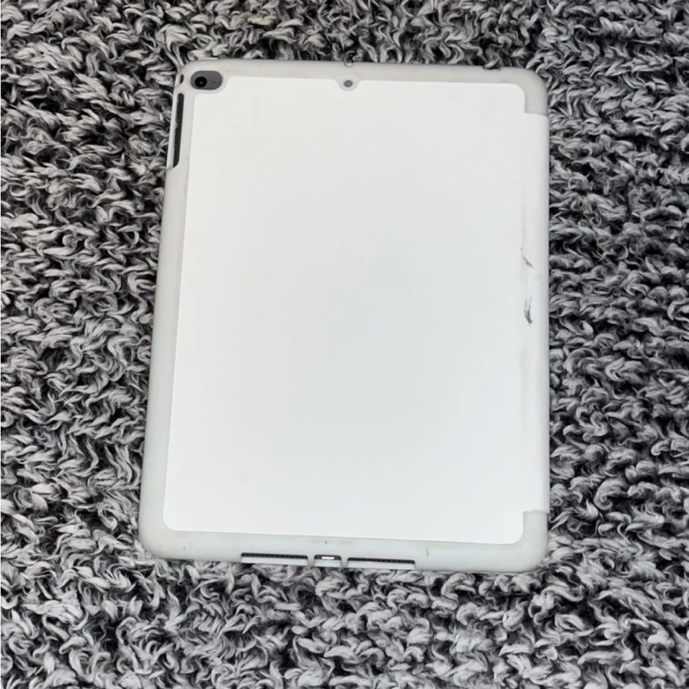 appel iPad perfect condition do not use it anymore